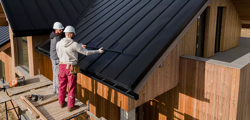 Metal Roof Maintenance in Ossining